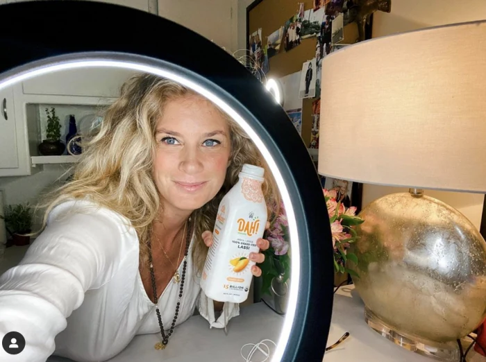 Supermodel Rachel Hunter Partners With DAH! Yogurt